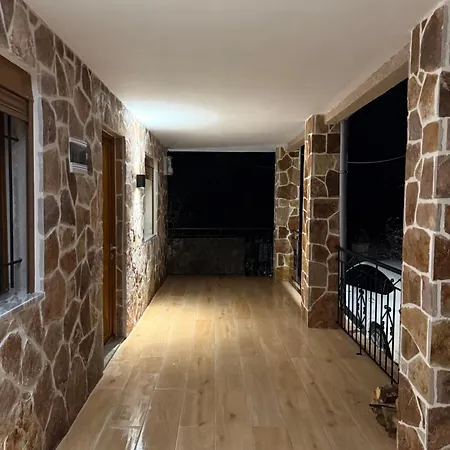 3mozaiket Hotel apartamentowy Voskopojë