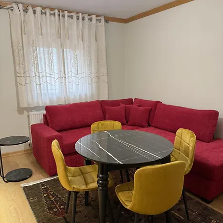 Aparthotel 3mozaiket Voskopoje