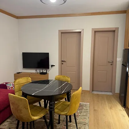 3mozaiket * Voskopojë